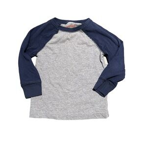 Cat & Jack Gray and Navy Long Sleeve Raglan Tee 18M